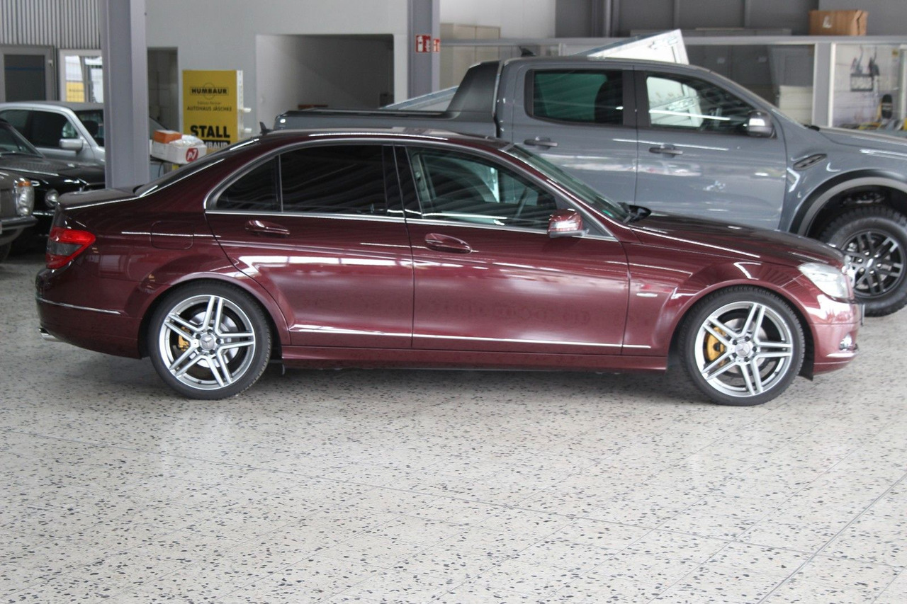 Mercedes-Benz C 230 Avantgarde Automatik sehr gepflegt! 130tKM - Sedaan: pilt 5 Mercedes-Benz C 230 Avantgarde Automatik sehr gepflegt! 130tKM - Sedaan: pilt 5
