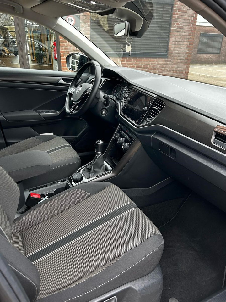 Volkswagen T-Roc Style - Maastur: pilt 2 Volkswagen T-Roc Style - Maastur: pilt 2