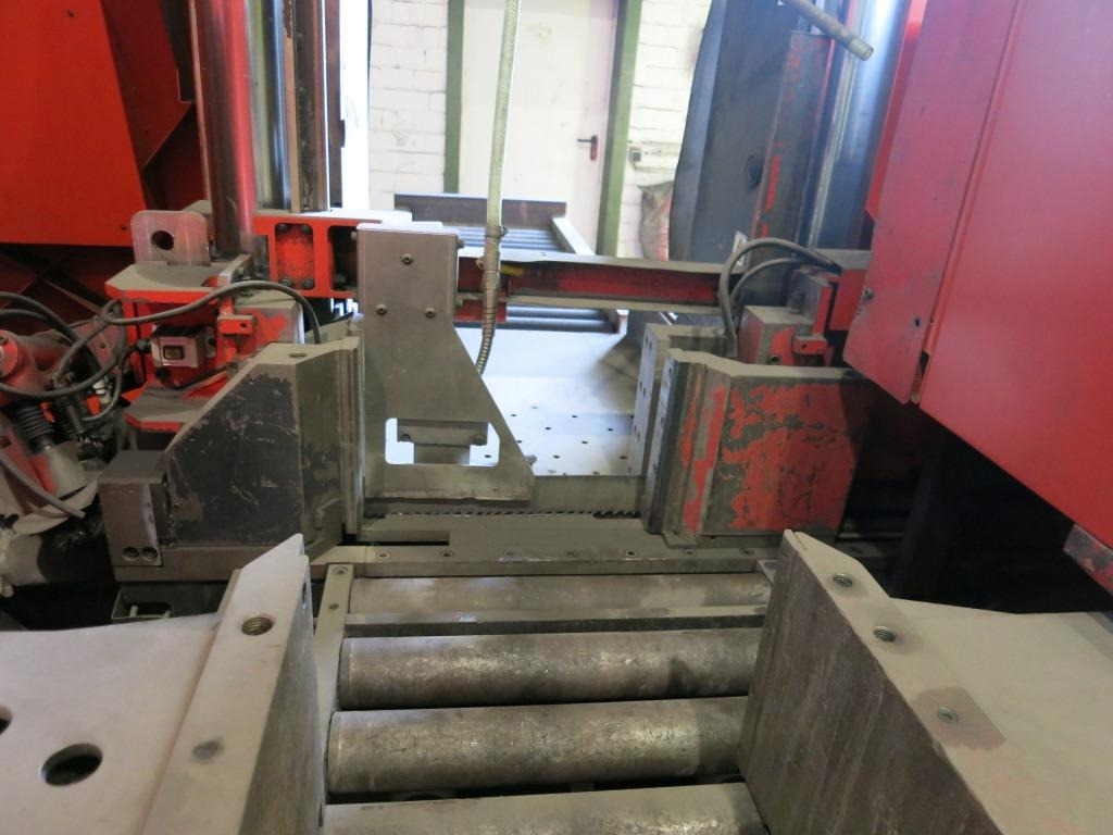 AMADA HFA 530 CNC - Metallitöötlusmasin: pilt 5 AMADA HFA 530 CNC - Metallitöötlusmasin: pilt 5