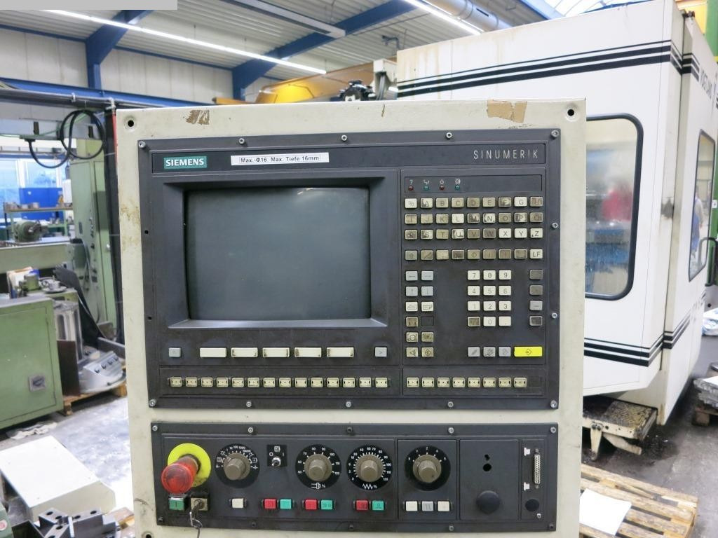 HURCO - CNC töötlemiskeskus: pilt 2 HURCO - CNC töötlemiskeskus: pilt 2