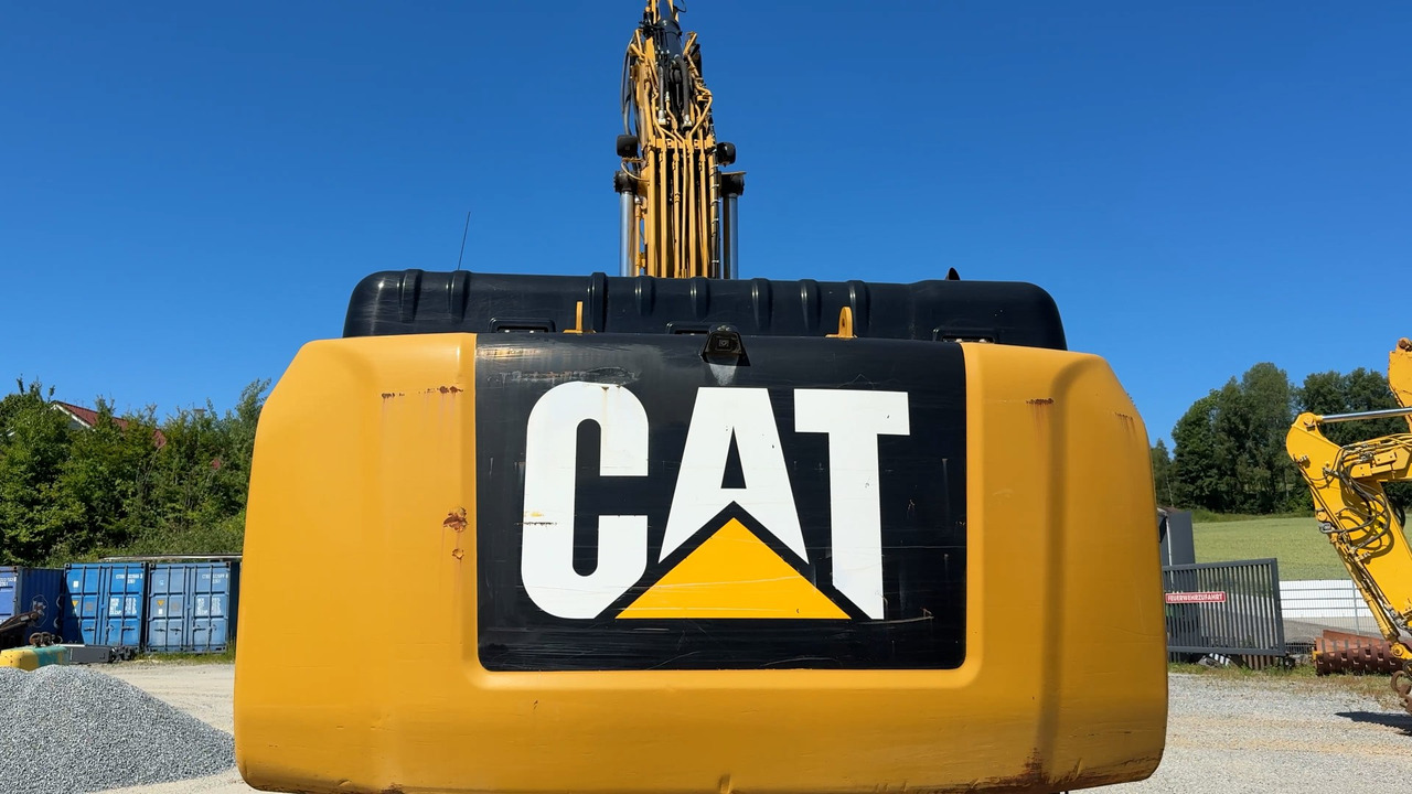 CATERPILLAR 326F - Lintekskavaator: pilt 3 CATERPILLAR 326F - Lintekskavaator: pilt 3