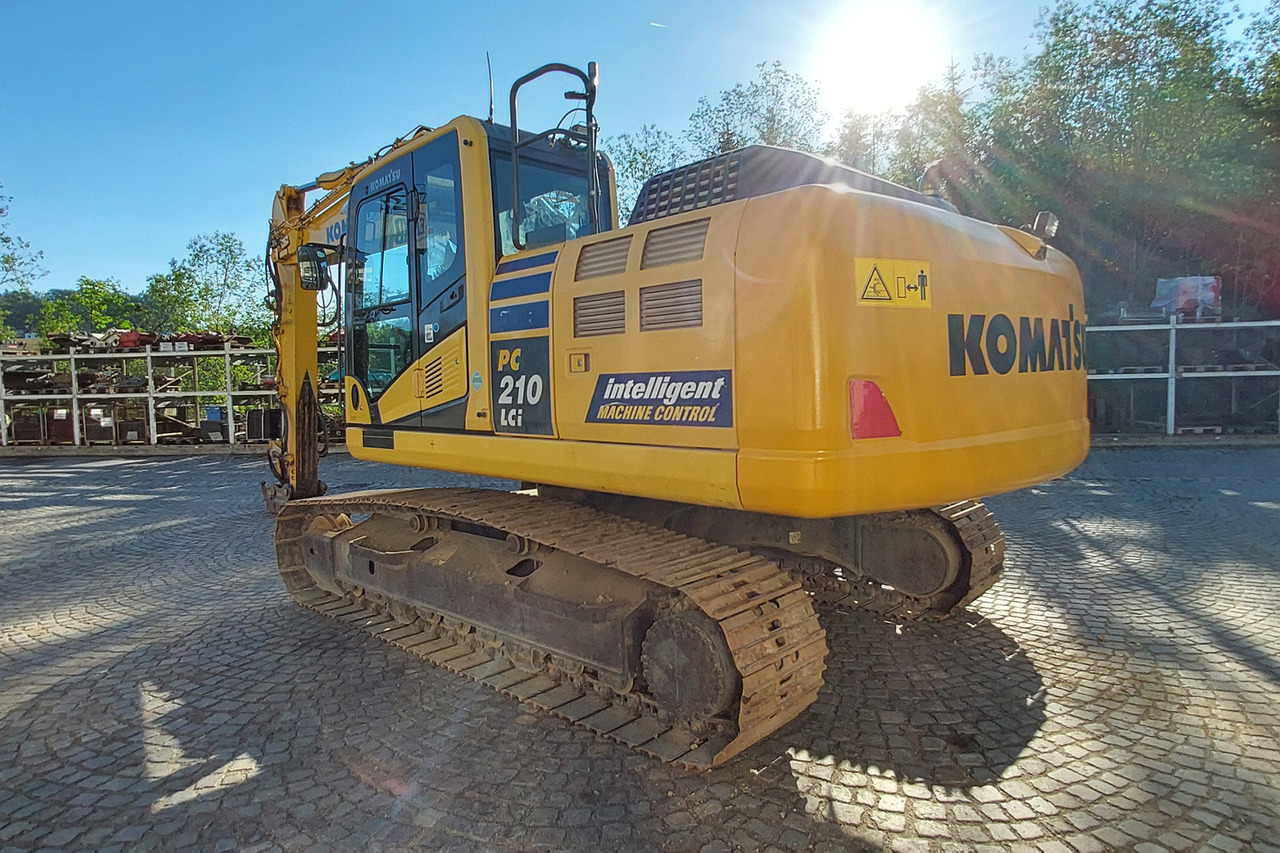 Komatsu PC210LCi-10 - Lintekskavaator: pilt 2 Komatsu PC210LCi-10 - Lintekskavaator: pilt 2