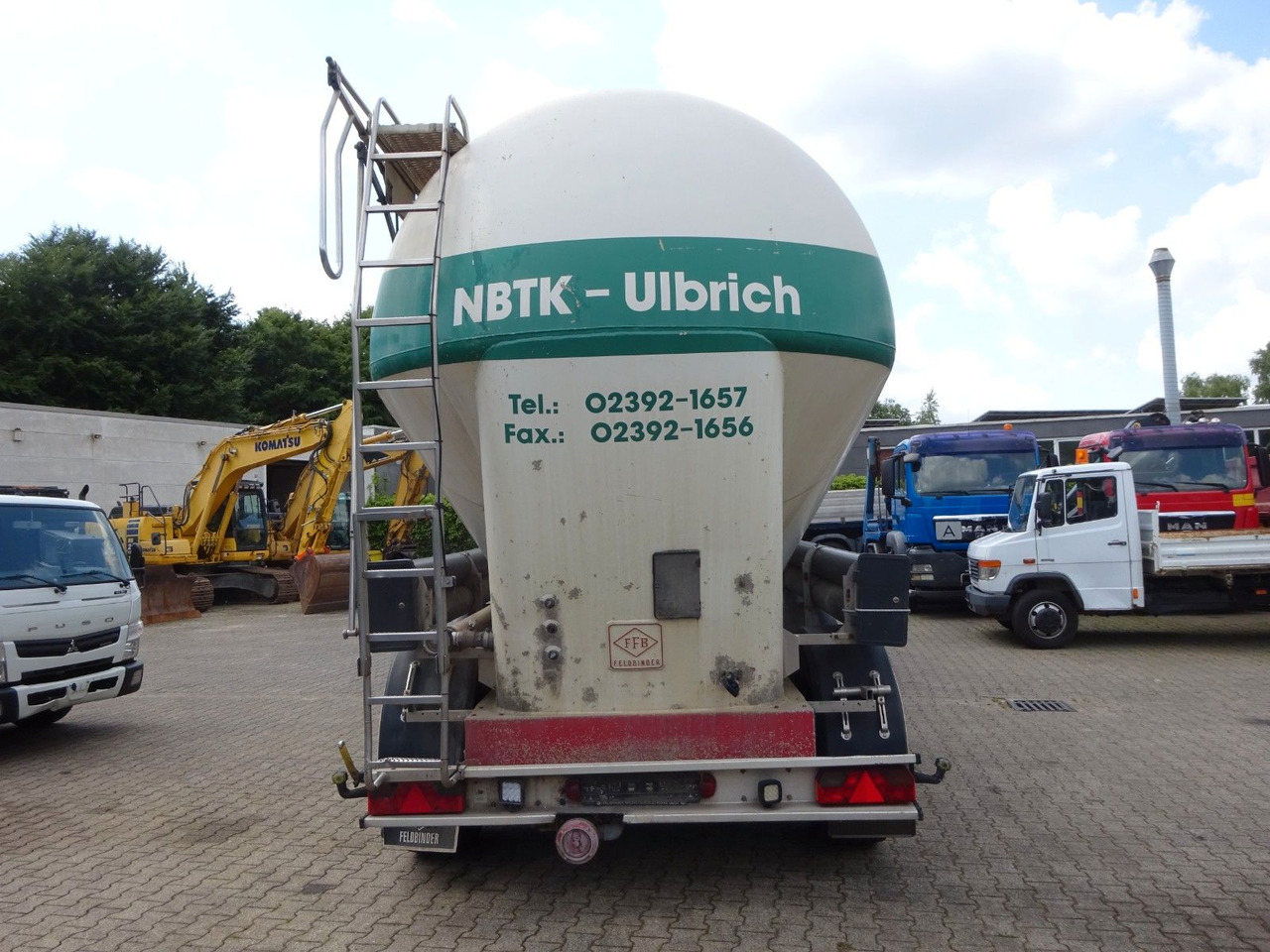 Feldbinder EUT 49.3 Silo für Staub u. Rieselgüter ca. 50m³ - Silo poolhaagis: pilt 5 Feldbinder EUT 49.3 Silo für Staub u. Rieselgüter ca. 50m³ - Silo poolhaagis: pilt 5