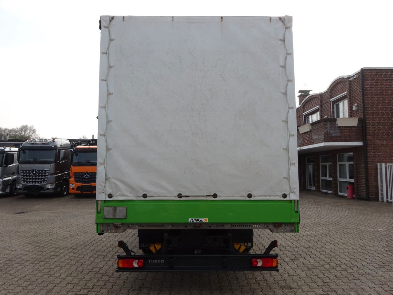 Tent tarbesõiduk Iveco 75-190 Eurocargo 4x2: pilt 6