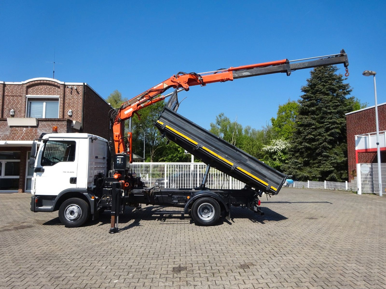 MAN 12.220 TGS + Atlas 85.2 Kran 4x2 - Kallurauto, Kraanaga veoauto: pilt 4 MAN 12.220 TGS + Atlas 85.2 Kran 4x2 - Kallurauto, Kraanaga veoauto: pilt 4