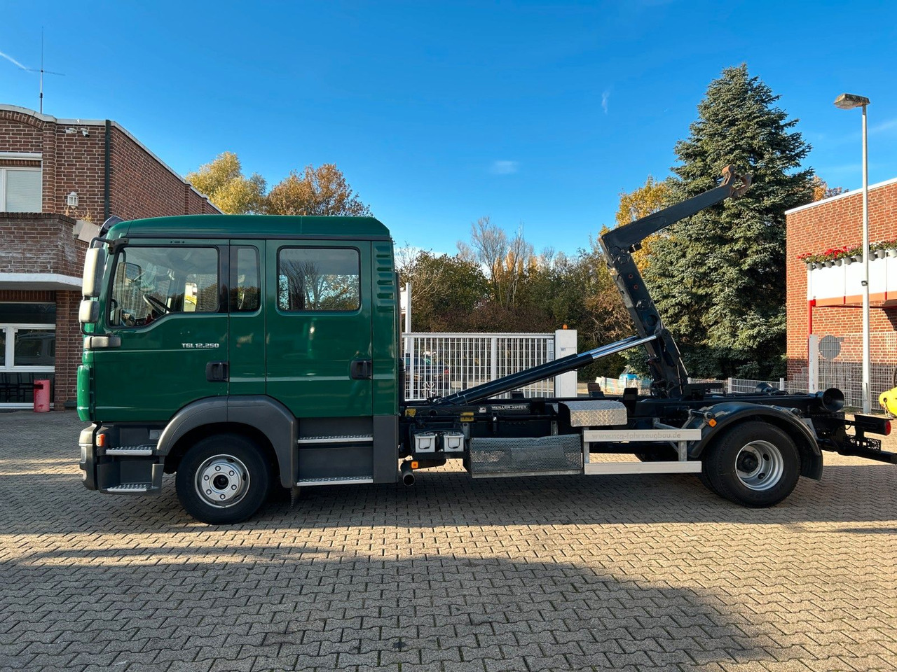 Konkstõstukiga veoauto MAN 12.250  Doppelkabine Abroller: pilt 6