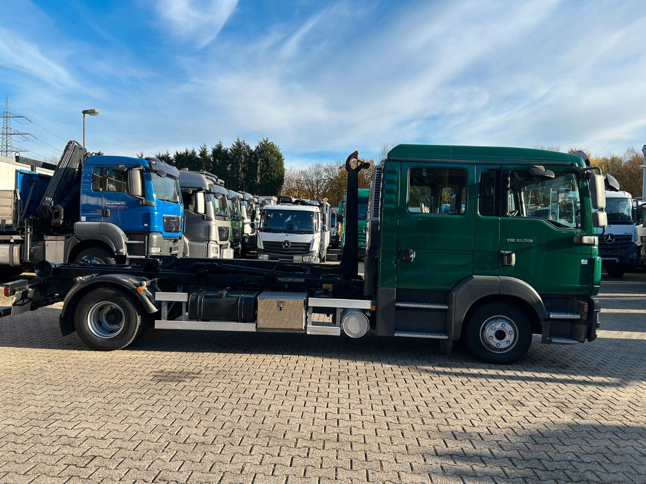 Konkstõstukiga veoauto MAN 12.250  Doppelkabine Abroller: pilt 14