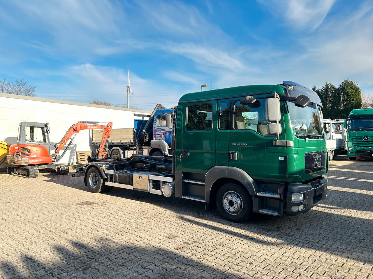 Konkstõstukiga veoauto MAN 12.250  Doppelkabine Abroller: pilt 18
