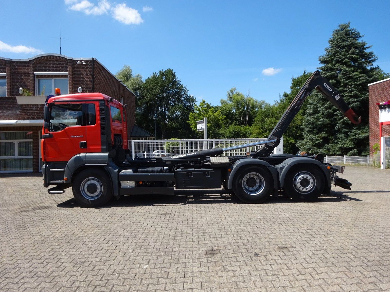 MAN 26.360 TGA PALFINGER Abroller 6x2-4 Hydrodrive - Konkstõstukiga veoauto: pilt 3 MAN 26.360 TGA PALFINGER Abroller 6x2-4 Hydrodrive - Konkstõstukiga veoauto: pilt 3