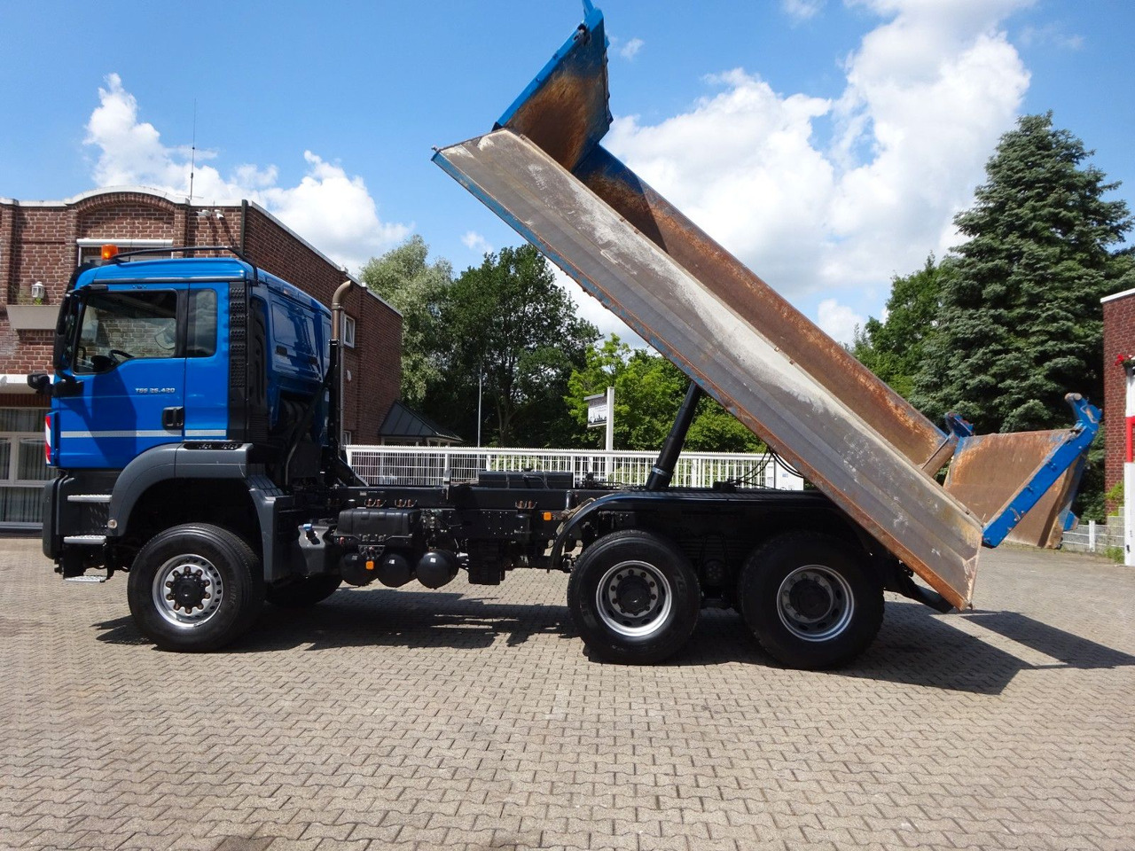 MAN 26.420 TGS MEILER 3Skipper + Bordmatik 6x6 - Kallurauto, Kraanaga veoauto: pilt 2 MAN 26.420 TGS MEILER 3Skipper + Bordmatik 6x6 - Kallurauto, Kraanaga veoauto: pilt 2