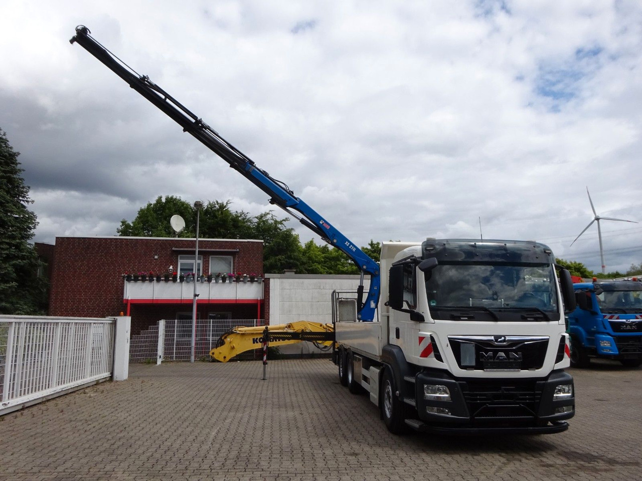 MAN 26.420 TGS Pritsche + HIAB 211 HIPRO Kran - Kraanaga veoauto: pilt 4 MAN 26.420 TGS Pritsche + HIAB 211 HIPRO Kran - Kraanaga veoauto: pilt 4