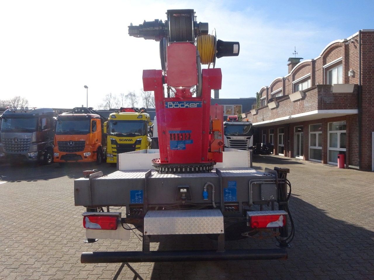 MAN 8.180 TGL + Böcker AK 32 Meter Dachdeckerkran - Kraanaga veoauto: pilt 5 MAN 8.180 TGL + Böcker AK 32 Meter Dachdeckerkran - Kraanaga veoauto: pilt 5