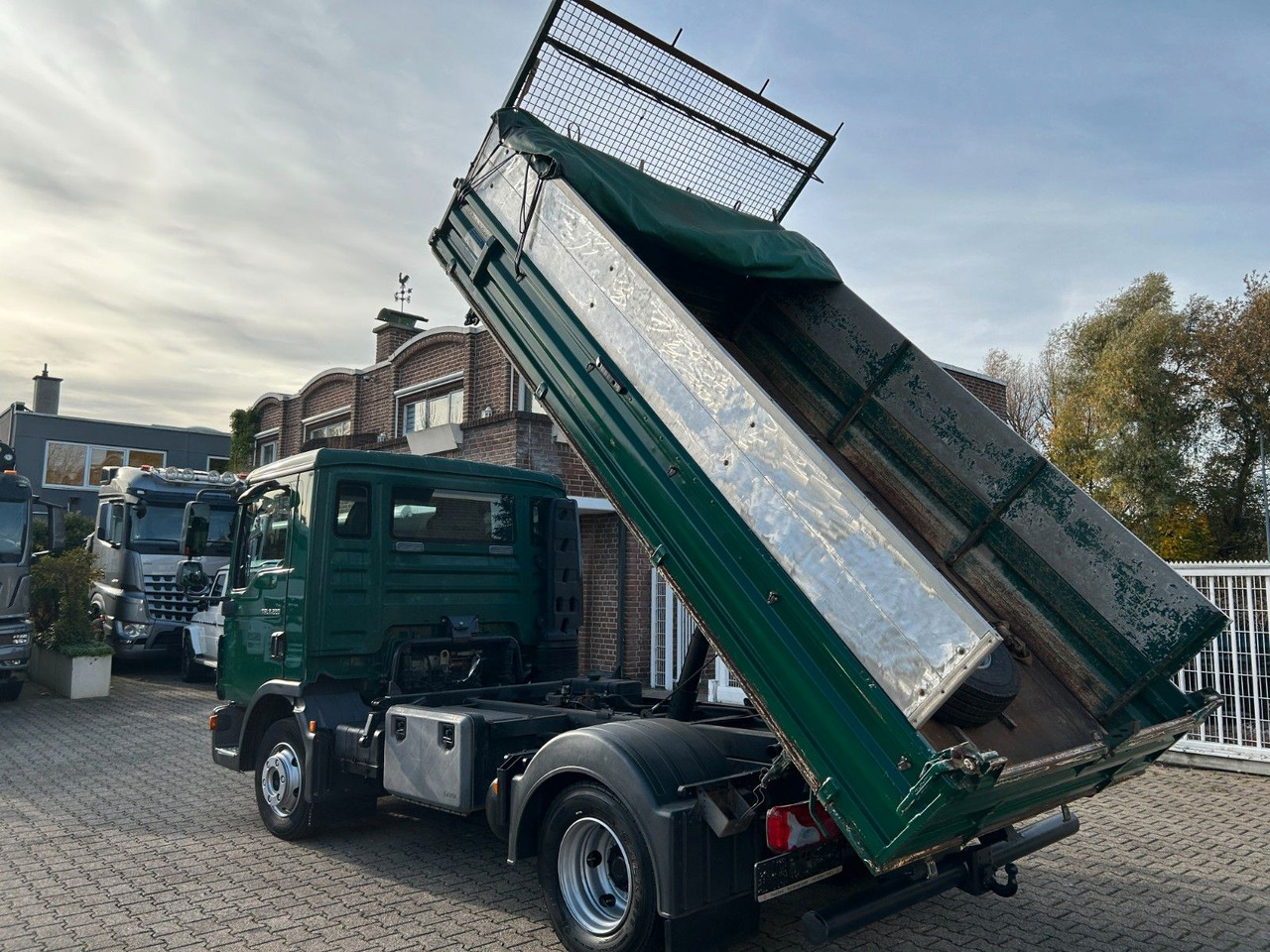 MAN 8.220 TGL MEILLER 3Skipper mit hohen Wänden - Kallurauto: pilt 5 MAN 8.220 TGL MEILLER 3Skipper mit hohen Wänden - Kallurauto: pilt 5