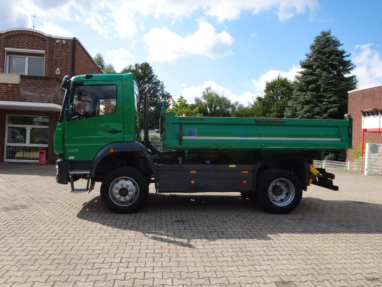 Mercedes-Benz 1530 Atego MEILLER 3Skipper 4x4 - Kallurauto: pilt 3 Mercedes-Benz 1530 Atego MEILLER 3Skipper 4x4 - Kallurauto: pilt 3