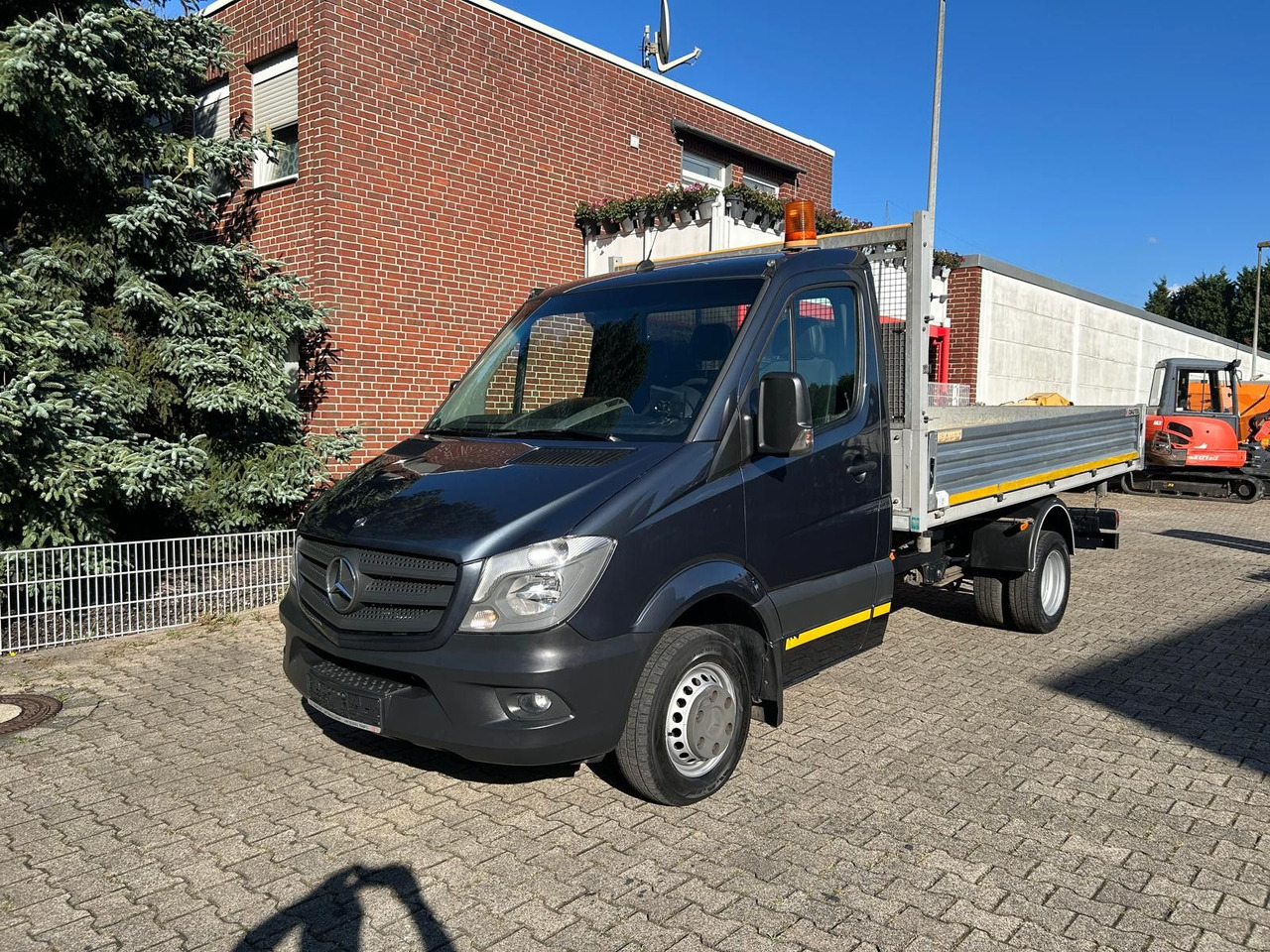 Mercedes-Benz 516CDI SPRINTER DAUTEL ALU-3SKIPPER System 2050 - Tarbesõiduk kallur: pilt 2 Mercedes-Benz 516CDI SPRINTER DAUTEL ALU-3SKIPPER System 2050 - Tarbesõiduk kallur: pilt 2