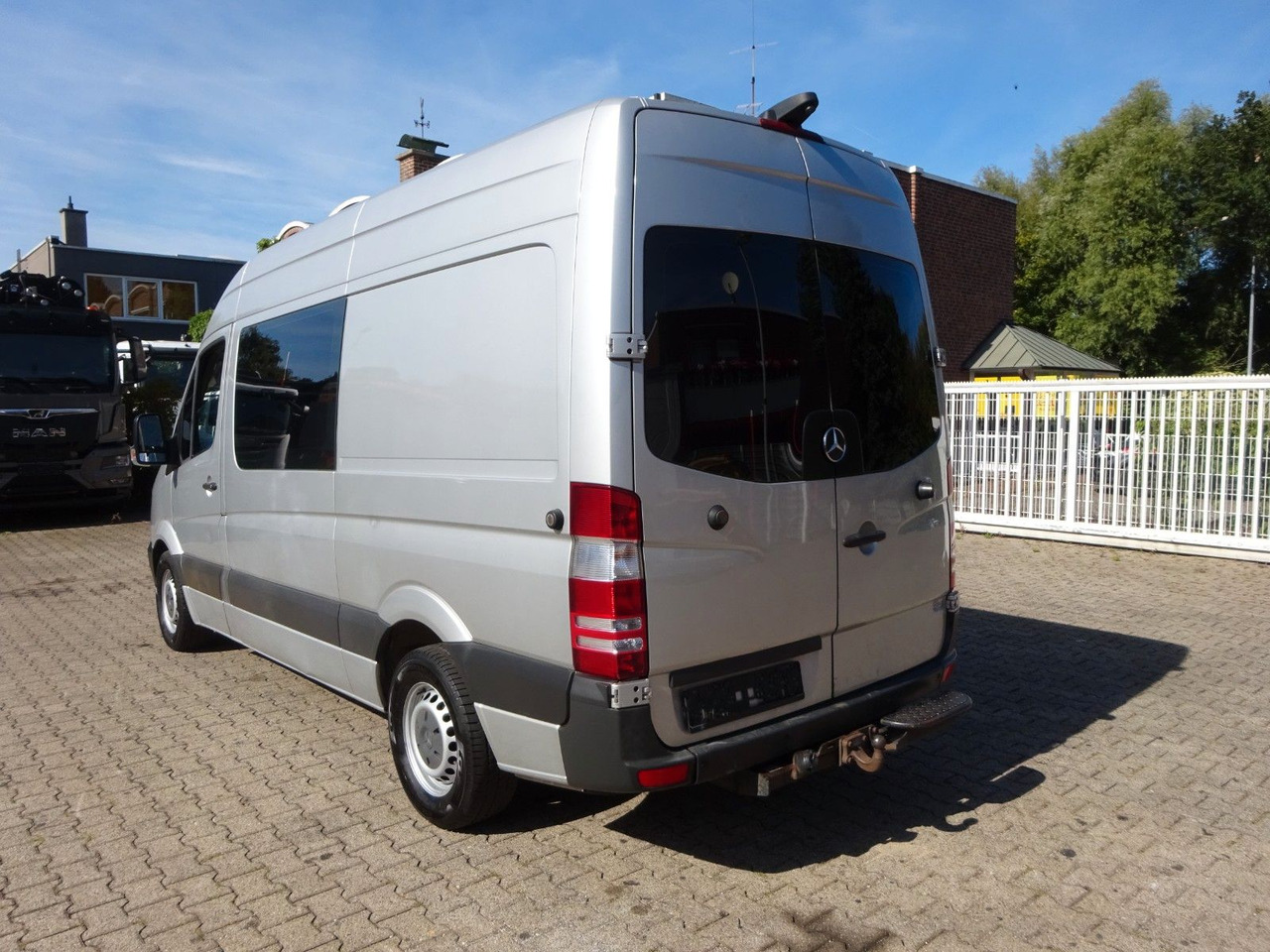 Mercedes-Benz Sprinter 316CDI Mixto 4x2 - Kaubik: pilt 4 Mercedes-Benz Sprinter 316CDI Mixto 4x2 - Kaubik: pilt 4