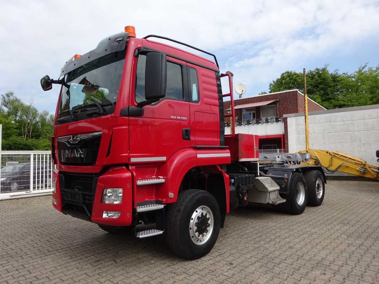 MAN 28.500 TGS mit Lift+Lenkachse Allrad - Sadulveok: pilt 2 MAN 28.500 TGS mit Lift+Lenkachse Allrad - Sadulveok: pilt 2
