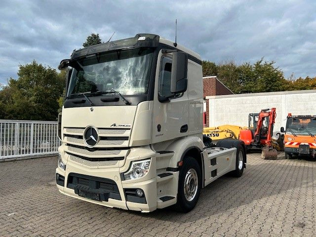 Mercedes-Benz 1848 Actros SZM mit Kipperpumpe 4x im Bestand - Sadulveok: pilt 1 Mercedes-Benz 1848 Actros SZM mit Kipperpumpe 4x im Bestand - Sadulveok: pilt 1