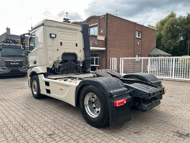 Mercedes-Benz 1848 Actros SZM mit Kipperpumpe 4x im Bestand - Sadulveok: pilt 4 Mercedes-Benz 1848 Actros SZM mit Kipperpumpe 4x im Bestand - Sadulveok: pilt 4