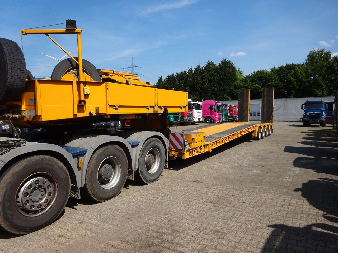Mercedes-Benz 4160 V8 Actros SZM Schwerlast 8x4 - Sadulveok: pilt 3 Mercedes-Benz 4160 V8 Actros SZM Schwerlast 8x4 - Sadulveok: pilt 3