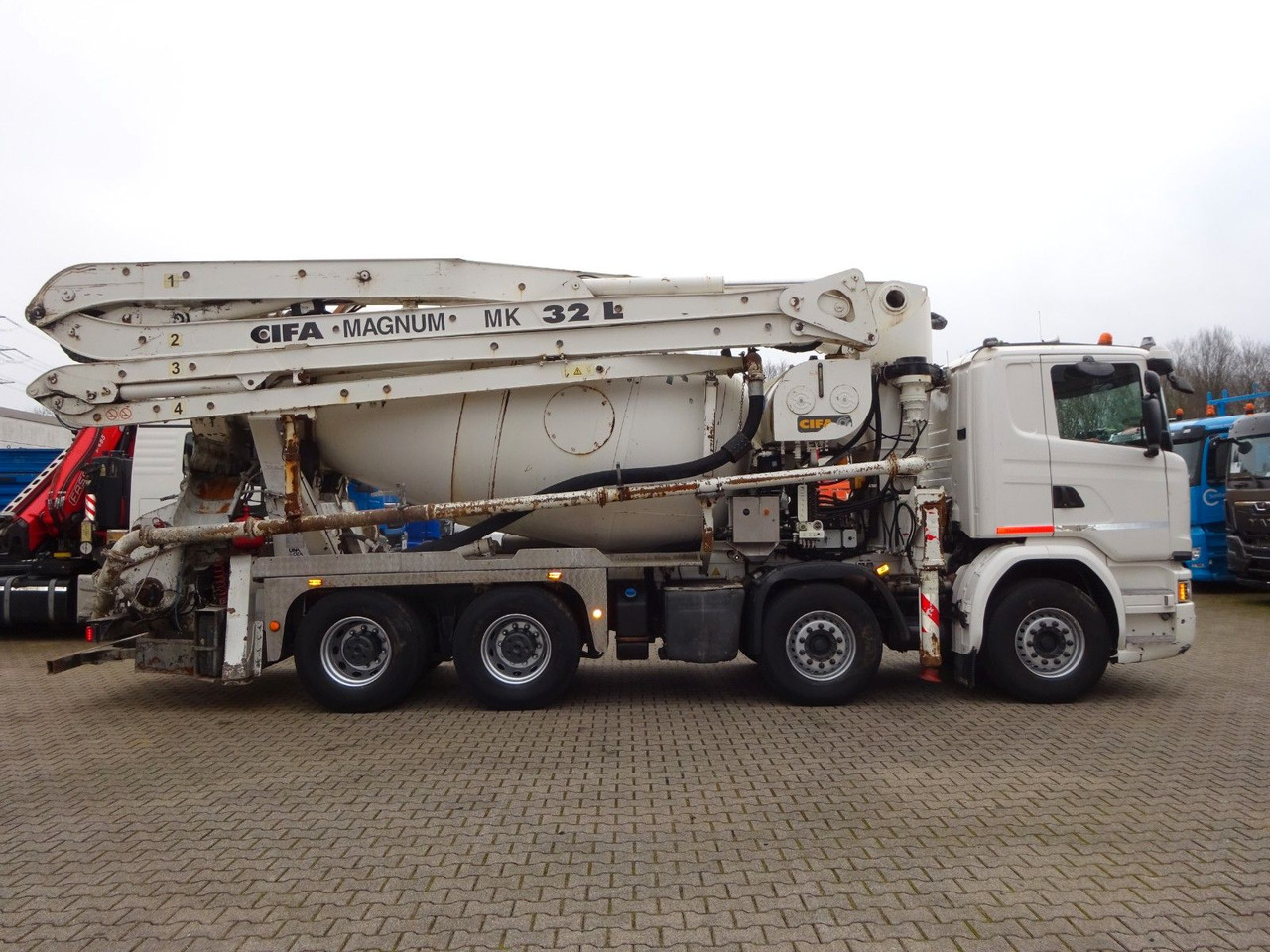 Scania PUMI CIFA 32 Meter 4 Knick. Scania PUMI CIFA 32 Meter 4 Knick * Betonpumpe - Betoonipump: pilt 2 Scania PUMI CIFA 32 Meter 4 Knick. Scania PUMI CIFA 32 Meter 4 Knick * Betonpumpe - Betoonipump: pilt 2