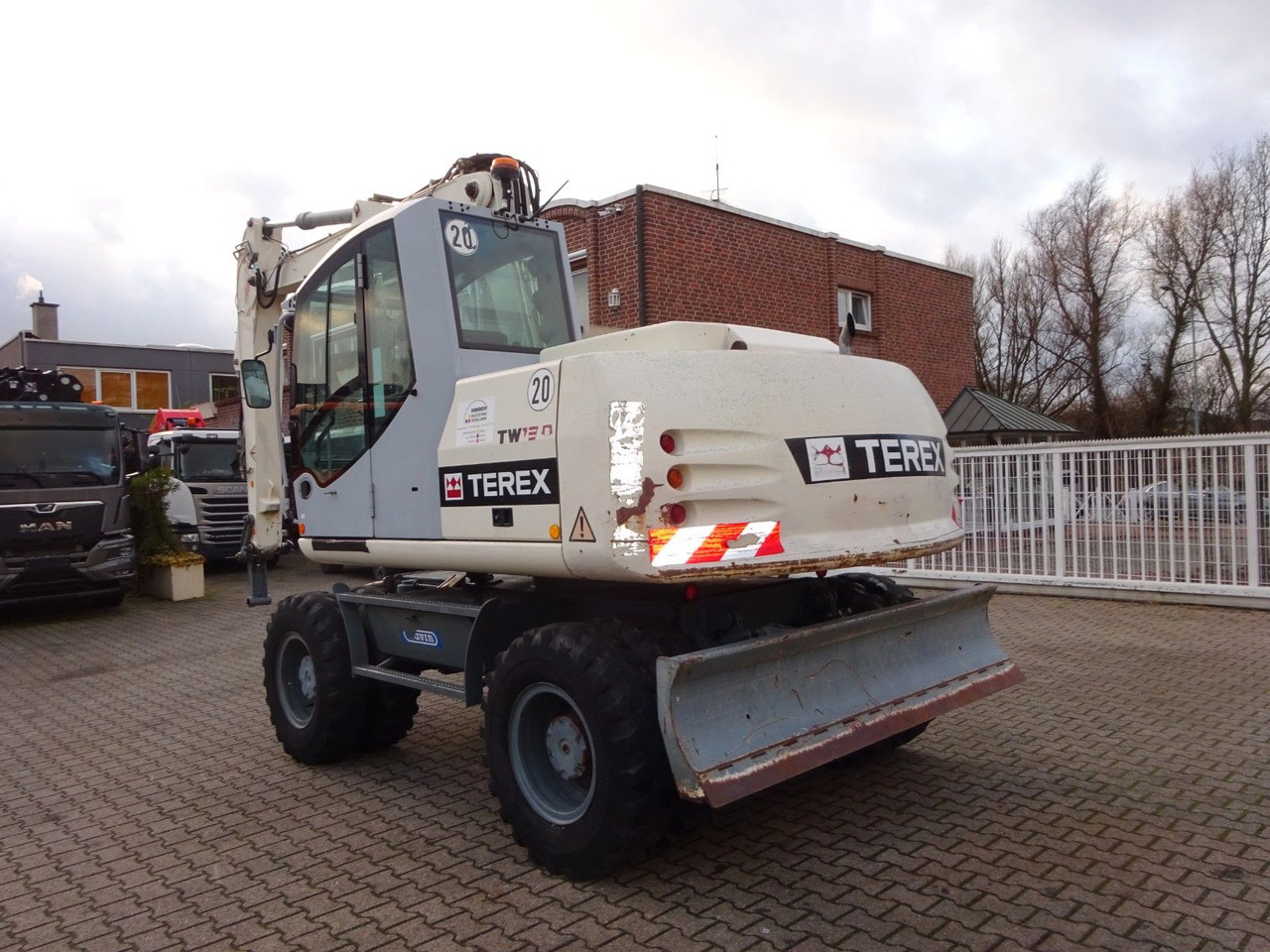 Terex ATLAS TW130 Terex ATLAS TW130 - Ratastel ekskavaator: pilt 2 Terex ATLAS TW130 Terex ATLAS TW130 - Ratastel ekskavaator: pilt 2