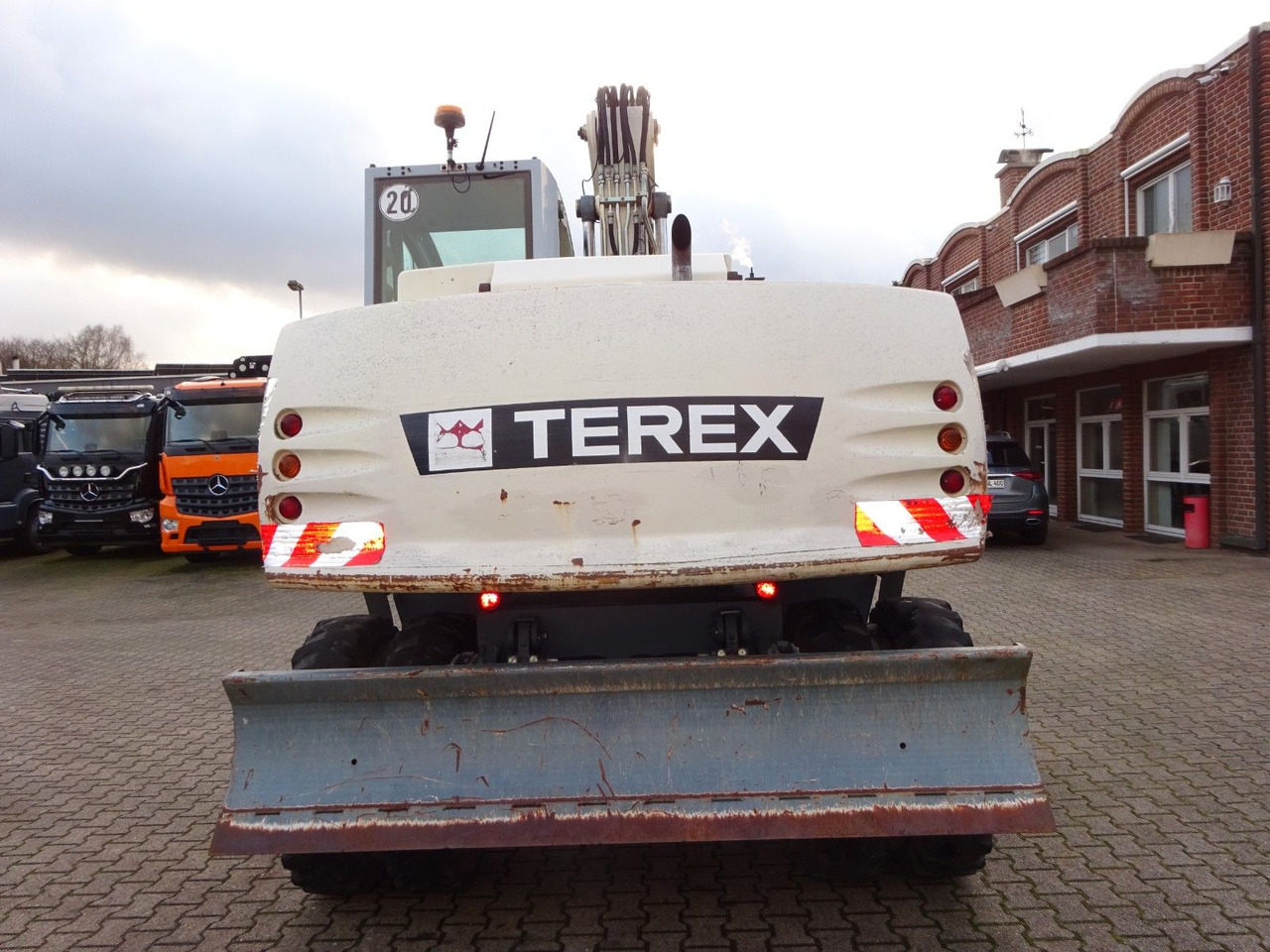 Terex ATLAS TW130 Terex ATLAS TW130 - Ratastel ekskavaator: pilt 3 Terex ATLAS TW130 Terex ATLAS TW130 - Ratastel ekskavaator: pilt 3