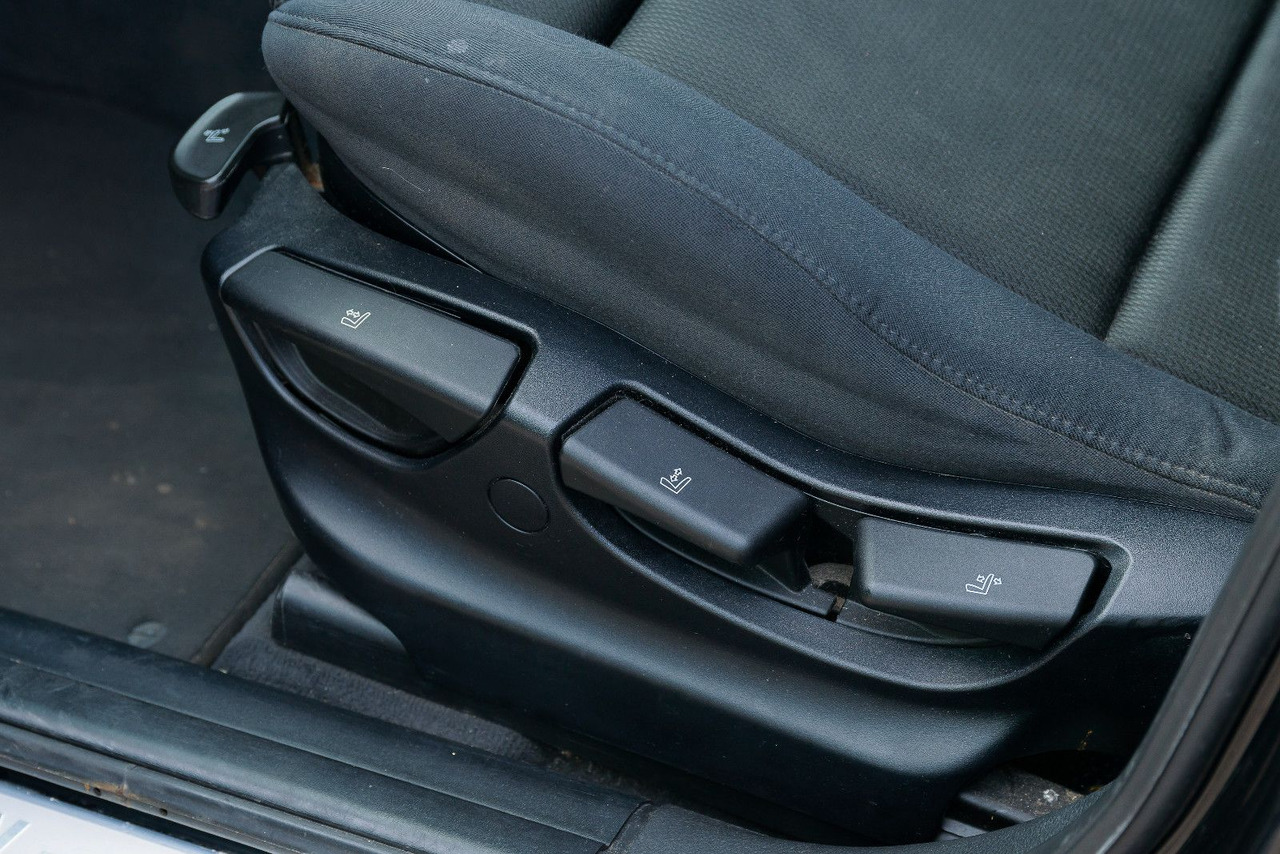 Maastur BMW X3 2.0 Diesel 4x4 **RHD** *3 100 €: pilt 21