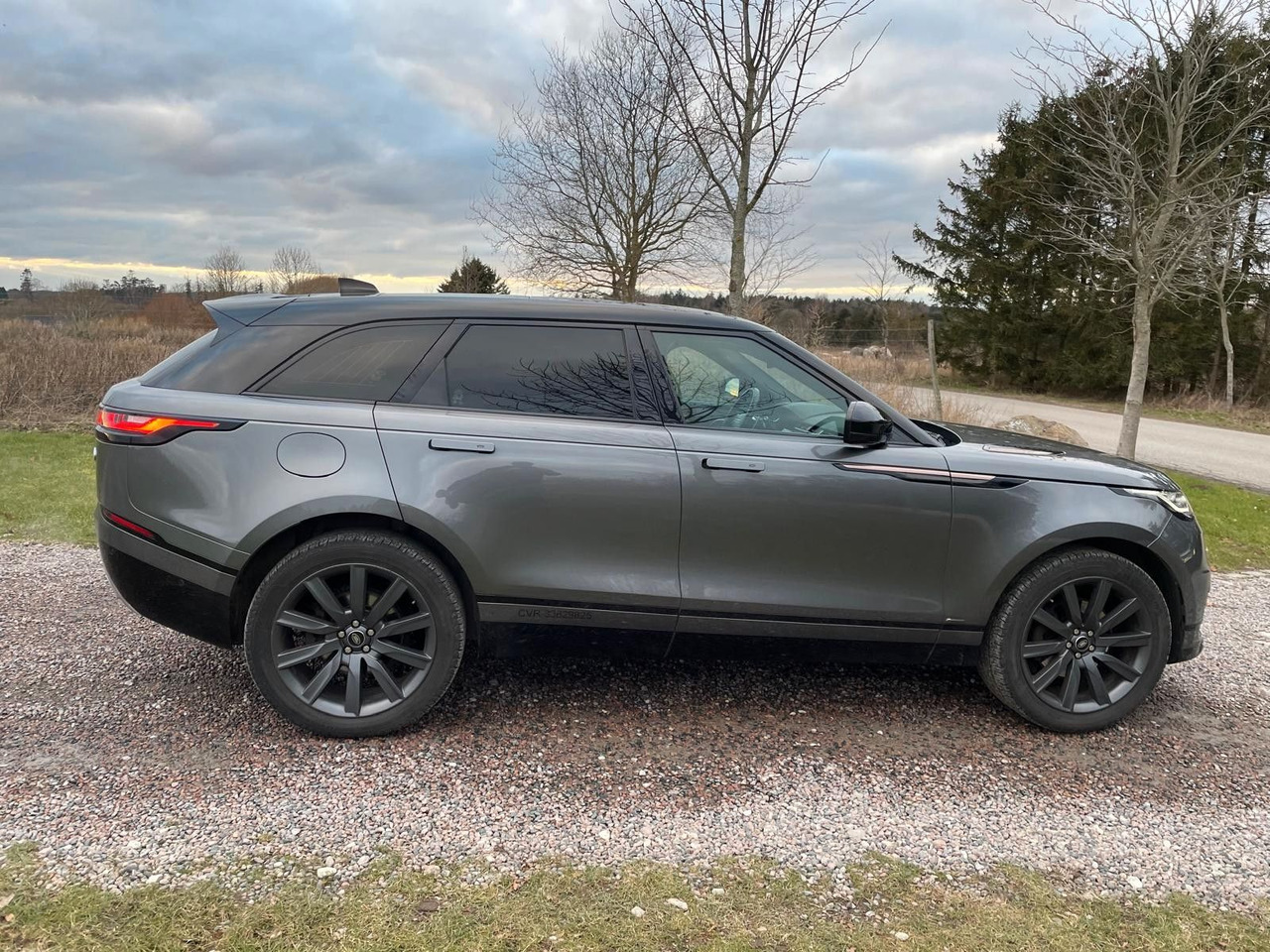 Land Rover Range Rover Velar R-Dynamic 3.0D 4WD Land Rover Range Rover Velar R-Dynamic 3.0D 4WD *RESERVED - Maastur: pilt 3 Land Rover Range Rover Velar R-Dynamic 3.0D 4WD Land Rover Range Rover Velar R-Dynamic 3.0D 4WD *RESERVED - Maastur: pilt 3