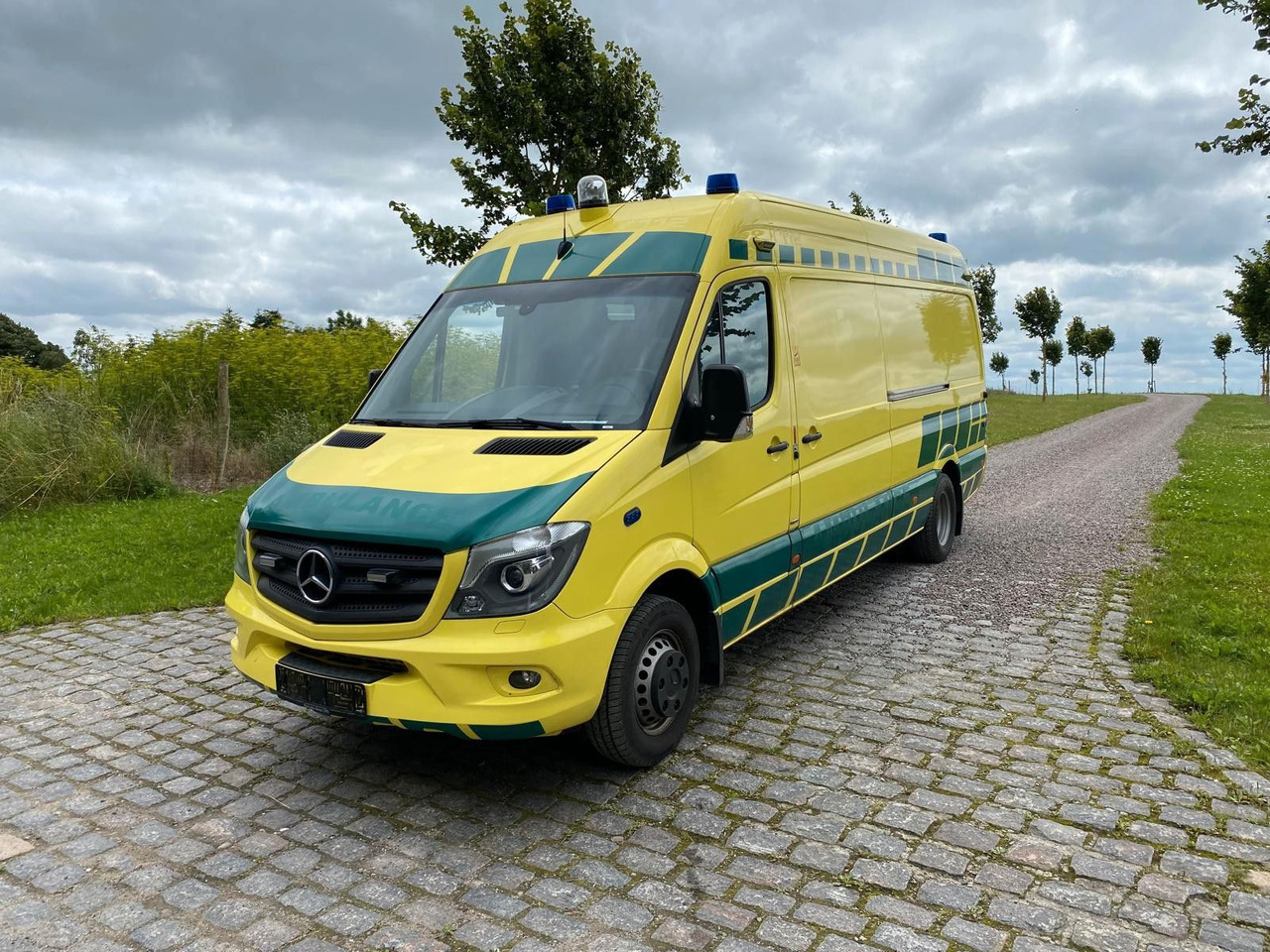 Mercedes-Benz Sprinter 519 CDI MAXI +Lift *20 000€ netto - Kiirabiauto: pilt 3 Mercedes-Benz Sprinter 519 CDI MAXI +Lift *20 000€ netto - Kiirabiauto: pilt 3