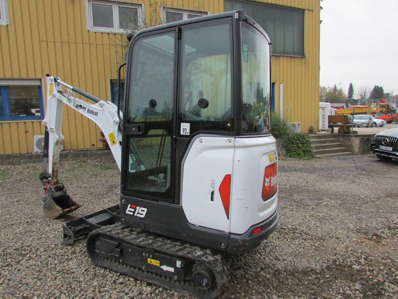 Bobcat E 19 Minibagger 22.500 EUR - Miniekskavaator: pilt 4 Bobcat E 19 Minibagger 22.500 EUR - Miniekskavaator: pilt 4