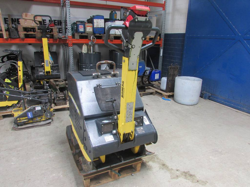 Bomag BPR 100/80 D 8.500 EUR Rüttelplatte - Vibraatorplaat: pilt 2 Bomag BPR 100/80 D 8.500 EUR Rüttelplatte - Vibraatorplaat: pilt 2