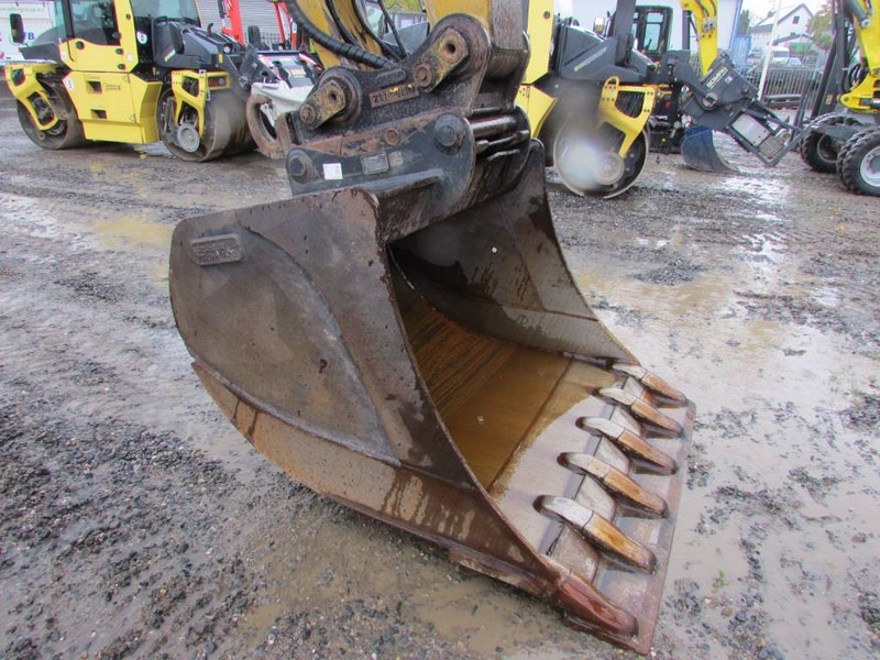 Cat 320 FL Kettenbagger 65.000 EUR - Lintekskavaator: pilt 2 Cat 320 FL Kettenbagger 65.000 EUR - Lintekskavaator: pilt 2