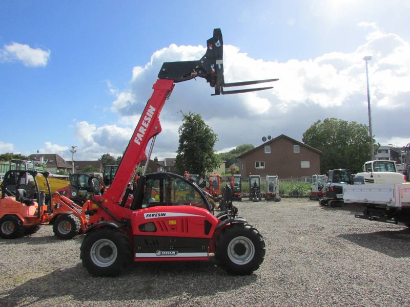 Uus Teleskooplaadur Faresin 6.26 Classic 52 (Zeppelin ZT6.26, JCB 525-60): pilt 9 Uus Teleskooplaadur Faresin 6.26 Classic 52 (Zeppelin ZT6.26, JCB 525-60): pilt 9