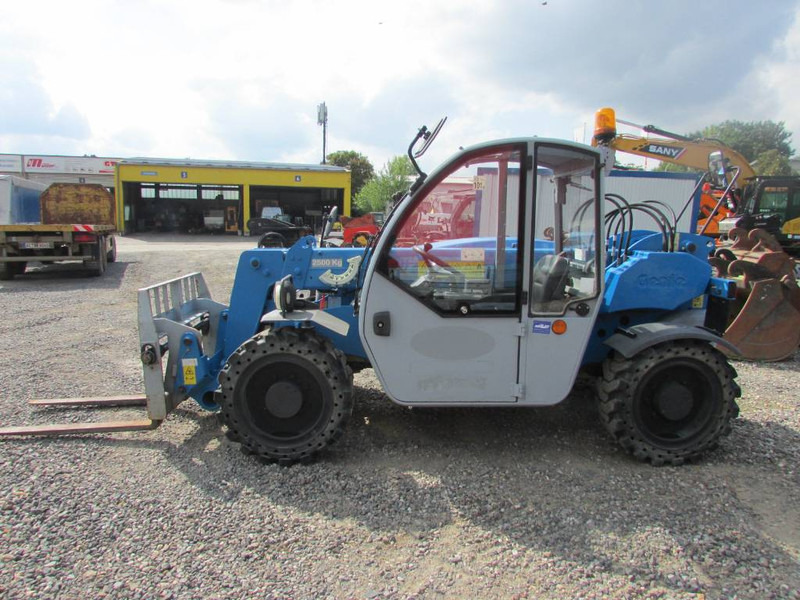 Genie GTH 2506 Teleskoplader 27.500 EUR - Teleskooplaadur: pilt 1 Genie GTH 2506 Teleskoplader 27.500 EUR - Teleskooplaadur: pilt 1