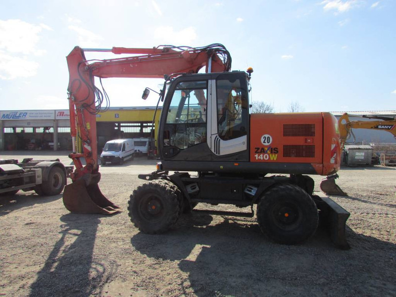 Hitachi ZX 140 W-3 Mobilbagger 45.000 EUR / Klima - Ratastel ekskavaator: pilt 2 Hitachi ZX 140 W-3 Mobilbagger 45.000 EUR / Klima - Ratastel ekskavaator: pilt 2