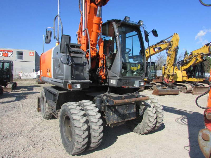 Hitachi ZX 140 W-3 Mobilbagger 45.000 EUR / Klima - Ratastel ekskavaator: pilt 5 Hitachi ZX 140 W-3 Mobilbagger 45.000 EUR / Klima - Ratastel ekskavaator: pilt 5
