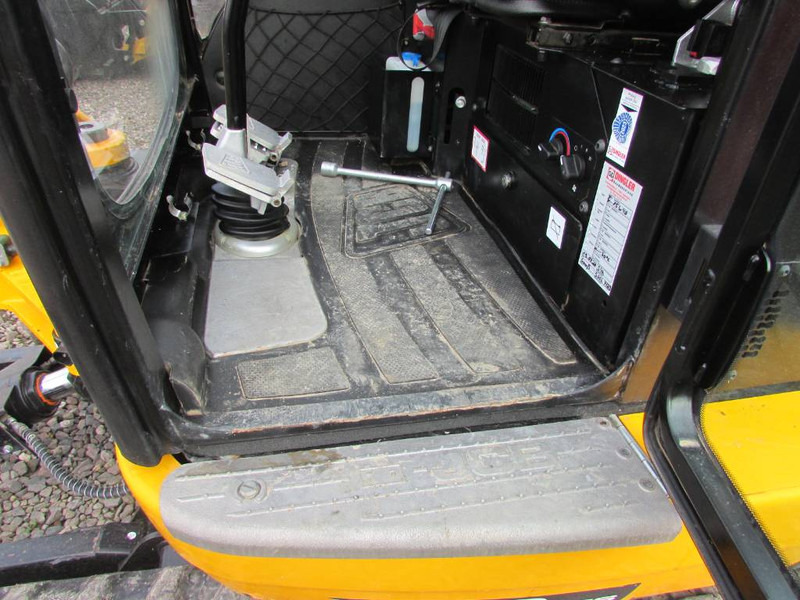 Miniekskavaator JCB 8029 CTS Minibagger 28.500 EUR 26C-1 8026 8030: pilt 9