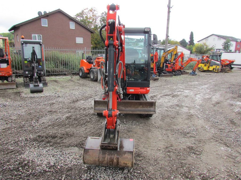 Kubota KX 027-4 HI Minibagger 31.000 EUR - Miniekskavaator: pilt 3 Kubota KX 027-4 HI Minibagger 31.000 EUR - Miniekskavaator: pilt 3