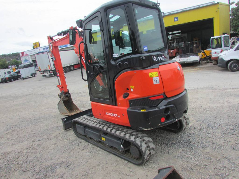 Kubota KX 037-4 HI Minibagger 36.500 EUR netto - Miniekskavaator: pilt 4 Kubota KX 037-4 HI Minibagger 36.500 EUR netto - Miniekskavaator: pilt 4