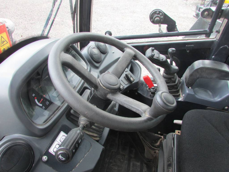 Rataslaadur Kubota R 065 Radlader 32.500 EUR: pilt 10