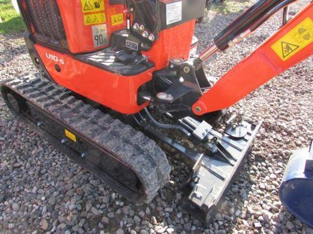 Kubota U 10-5 Side Lever Minibagger 21.500 EUR - Miniekskavaator: pilt 4 Kubota U 10-5 Side Lever Minibagger 21.500 EUR - Miniekskavaator: pilt 4