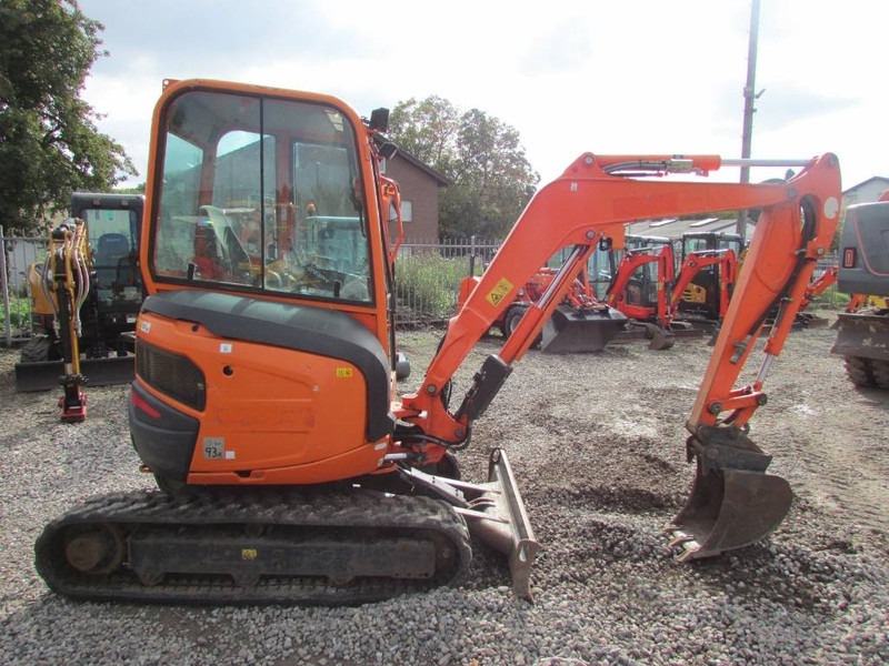 Kubota U 27-4 Minibagger 20.000 EUR - Miniekskavaator: pilt 3 Kubota U 27-4 Minibagger 20.000 EUR - Miniekskavaator: pilt 3
