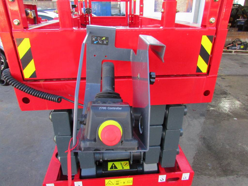 MAGNI ES 1008 AC 9.900 EUR / Scherenbühne - Käärlift: pilt 4 MAGNI ES 1008 AC 9.900 EUR / Scherenbühne - Käärlift: pilt 4