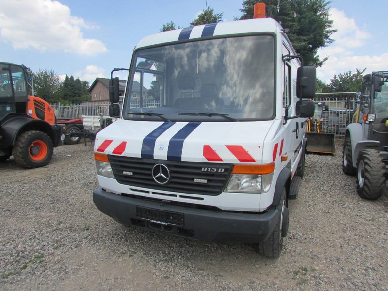 Mercedes-Benz 813 D Vario Kastenwagen - Kasti veoauto: pilt 1 Mercedes-Benz 813 D Vario Kastenwagen - Kasti veoauto: pilt 1