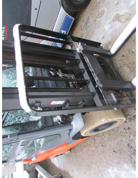 Toyota 02-8 FGF 25 Tonero 25 Gas Stapler - Gaasitõstuk: pilt 2 Toyota 02-8 FGF 25 Tonero 25 Gas Stapler - Gaasitõstuk: pilt 2