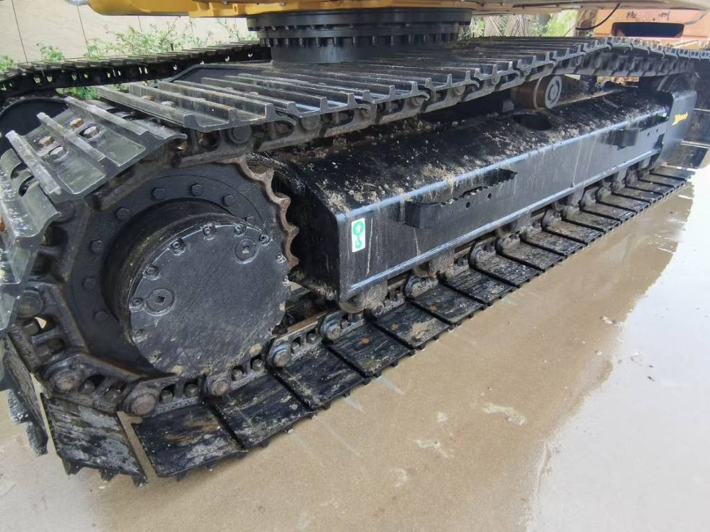 CAT 313D2GC - Lintekskavaator: pilt 5 CAT 313D2GC - Lintekskavaator: pilt 5