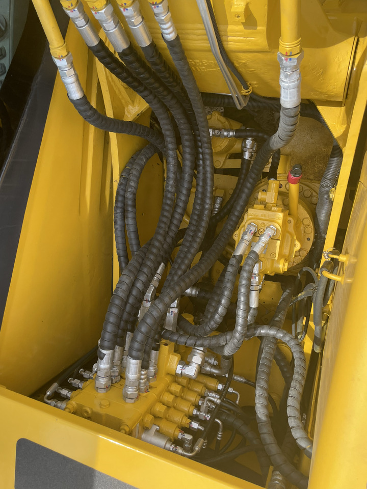 KOMATSU PC 130-7 - Miniekskavaator: pilt 4 KOMATSU PC 130-7 - Miniekskavaator: pilt 4