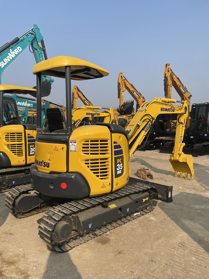 KOMATSU PC 35 MR-3 - Lintekskavaator: pilt 4 KOMATSU PC 35 MR-3 - Lintekskavaator: pilt 4