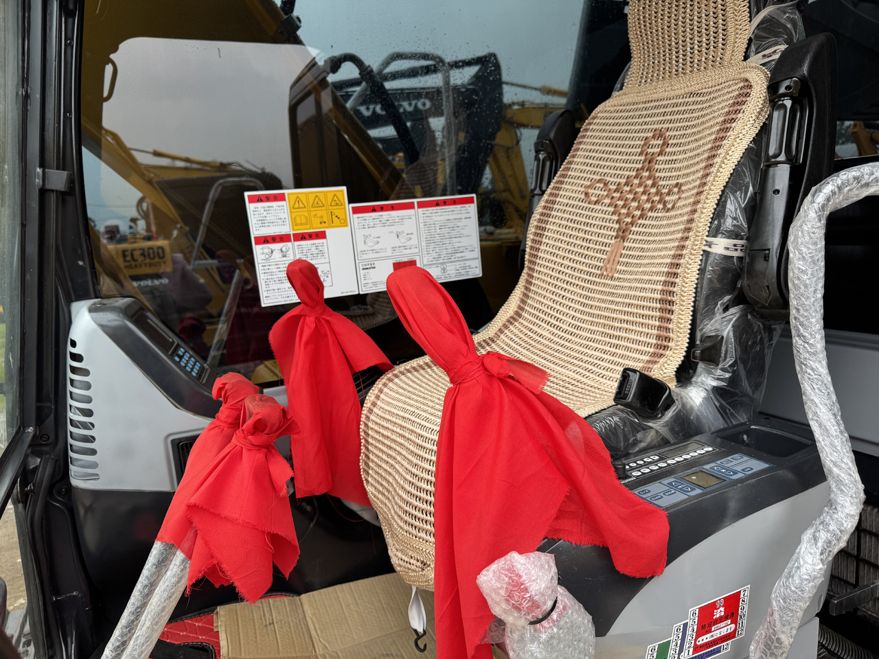 KOMATSU PC160 - Lintekskavaator: pilt 4 KOMATSU PC160 - Lintekskavaator: pilt 4